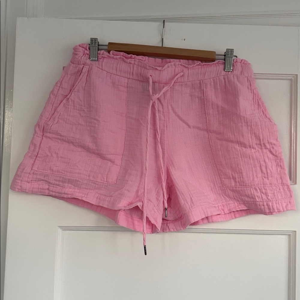 GAP Crinle Gauze Shorts Old School Pink Medium - Picture 4 of 11